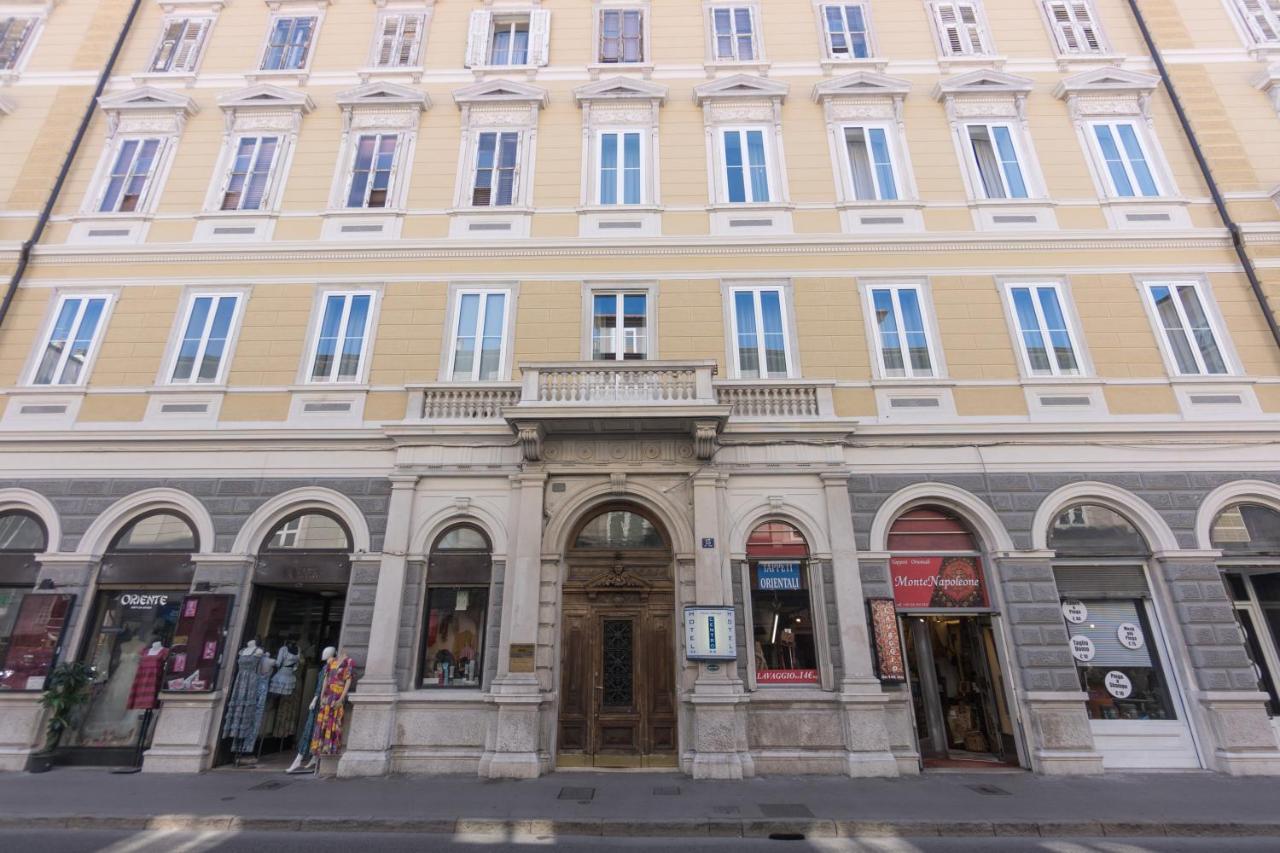 Nuovo Albergo Centro Trieste Dış mekan fotoğraf