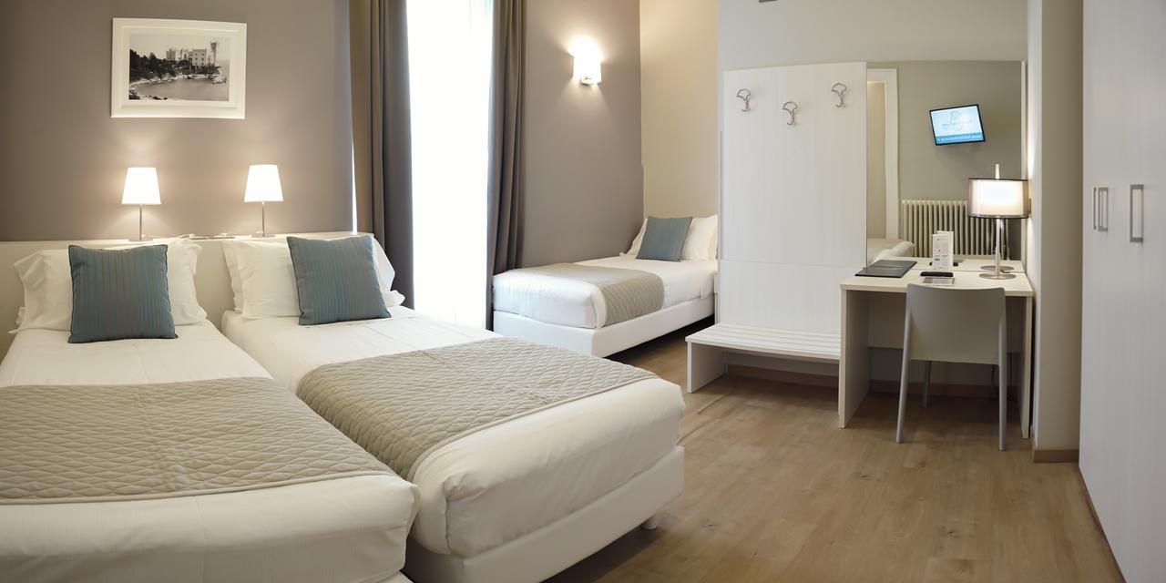 Nuovo Albergo Centro Trieste Dış mekan fotoğraf